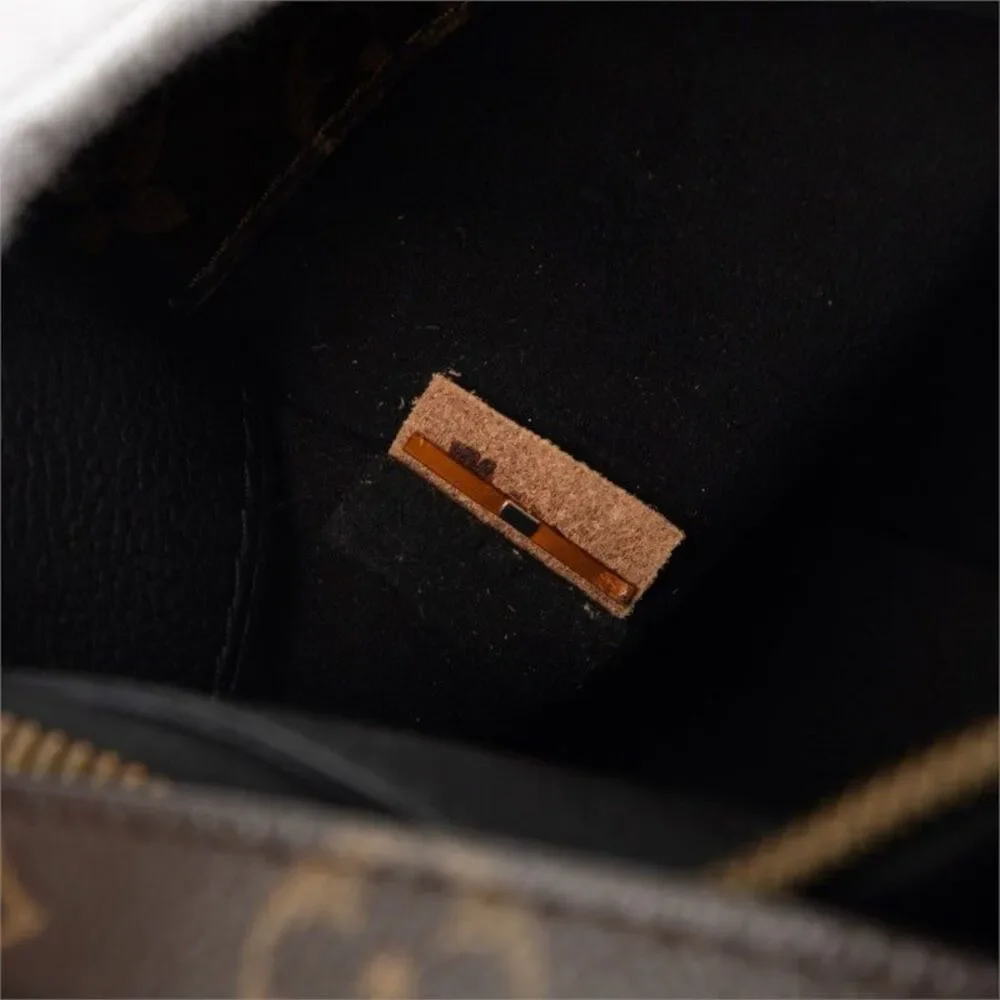 Louis Vuitton Pallas BB Handbag M41218